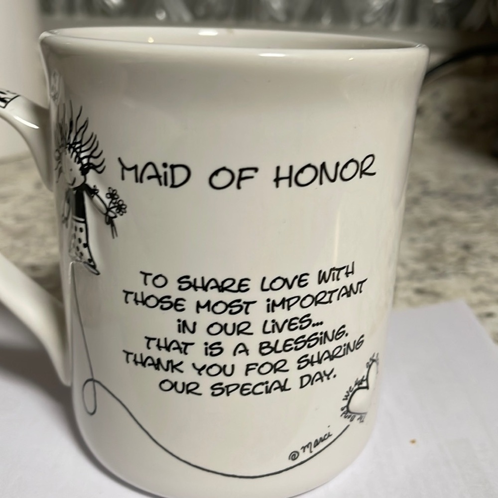 Maid of honor mug with 3D people and heart